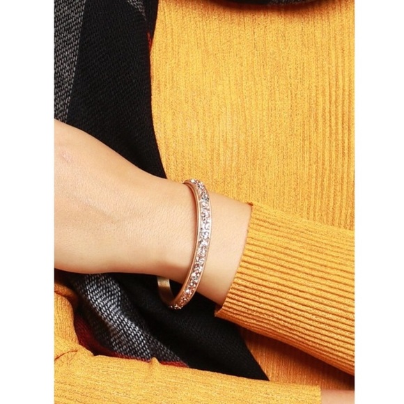 ✨SALE✨LAST1✨5⭐️NEW! GLITTER STONE PENDANT NECKLACE - Picture 6 of 8